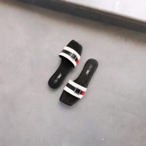 Women Shoes Flats Buckle Design Black