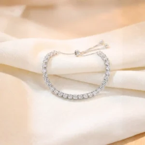 Elegant White Zircon Silver Bracelet – Adjustable Sparkle